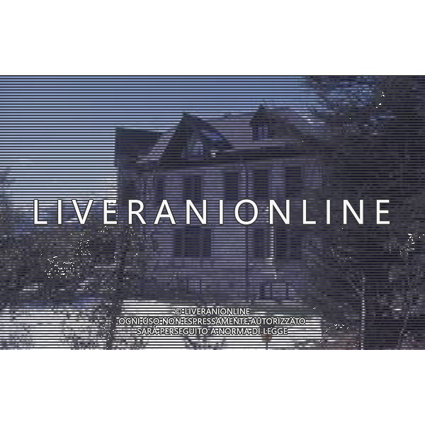 1975 SAINT MORITZ LA VILLA DELLO SCIA\' DI PERSIA MOHAMMAD REZA PAHLAVI AG ALDO LIVERANI SAS