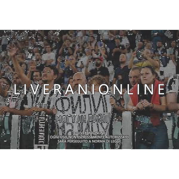 Torino 14.09.2022 Stadio Allianz Stadium © Manuela Viganti/Agenzia Aldo Liverani Juventus vs Benfica Champions League 2022/2023 Gruppo H Giornata 2 di 6 Nella foto: tifosi juventus /AGENZIA ALDO LIVERANI SAS