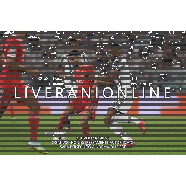 Torino 14.09.2022 Stadio Allianz Stadium © Manuela Viganti/Agenzia Aldo Liverani Juventus vs Benfica Champions League 2022/2023 Gruppo H Giornata 2 di 6 Nella foto: gleison bremer e rafa silva /AGENZIA ALDO LIVERANI SAS