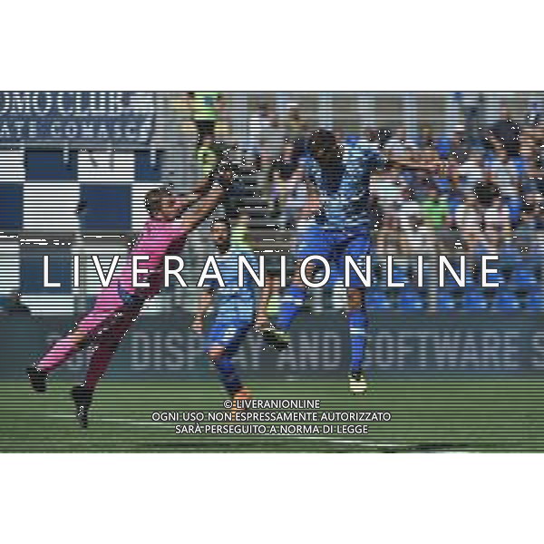 © TVRG Enrico Alfonso (Spal) para colpo di testa di Patrick Cutrone (Como) Como vs Spal Como 17-09-2022 Stadio Giuseppe Sinigaglia Campionato Serie BKT - 6a giornata foto Roberto Garavaglia/ag. Aldo Liverani sas/AGENZIA ALDO LIVERANI SAS