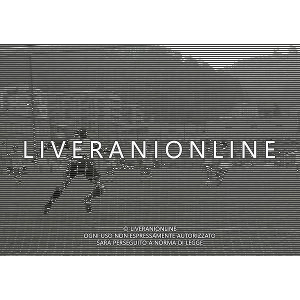 03-10-1982 COMO-CAMPIONATO DI CALCIO SERIE B COMO-CREMONESE 0-0 NELLA FOTO RIGORE SBAGLIATO DA GIANFRANCO MATTEOLI AG ALDO LIVERANI SAS