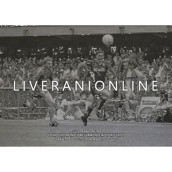 18-06-1989 VERONA CAMPIONATO DI CALCIO SERIE A VERONA-ROMA 0-0 NELLA FOTO DANIELE MASSARO E GIUSEPPE IACHINI AG ALDO LIVERANI SAS