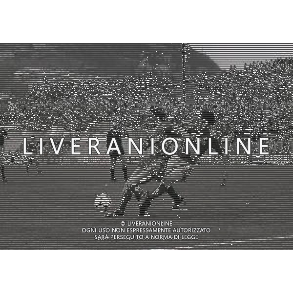 08-04-1984 COMO CAMPIONATO DI CALCIO SERIE B COMO-CATANZARO 1-2 NELLA FOTO ENRICO TODESCO AG ALDO LIVERANI SAS