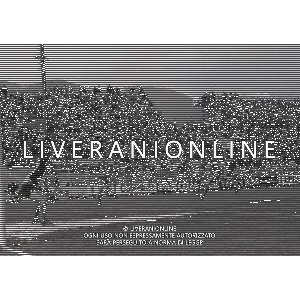 08-04-1984 COMO CAMPIONATO DI CALCIO SERIE B COMO-CATANZARO 1-2 NELLA FOTO GIOVANNI CERVONE E MAURO GIBELLINI AG ALDO LIVERANI SAS