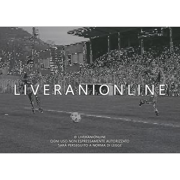 08-04-1984 COMO CAMPIONATO DI CALCIO SERIE B COMO-CATANZARO 1-2 NELLA FOTO ANTONIO TEMPESTILLI AG ALDO LIVERANI SAS