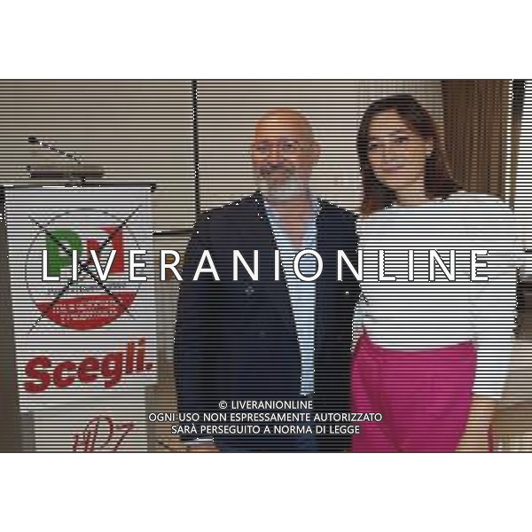 IMOLA 18 09 2022 PARTITO DEMOCRATICO PRANZO DI AUTOFINANZIAMENTO PRESENTE STEFANO BONACCINI PRESIDENTE DELLA REGIONE EMILIA ROMAGNA E SENATORE DANIELE MANCA NELLA FOTO PRES DELLA REGIONE EMILIA ROMAGNA STEFANO BONACCINI E FRANCESCA DEGLI ESPOSTI SEGRETARI PD IMOLESE ©SANNA/AGENZIA ALDO LIVERANI SAS