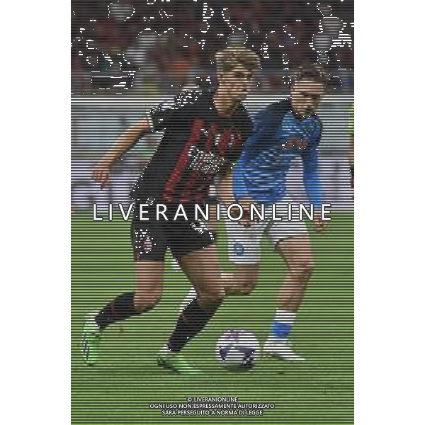 Charles de Ketelaere (Milan) e Piotr Zielinski (Napoli) Milan vs Napoli Milano 18-09-2022 Stadio Giuseppe Meazza - San Siro Campionato Serie A TIM - 6a giornata foto Roberto Garavaglia/ag. Aldo Liverani sas/AGENZIA ALDO LIVERANI SAS