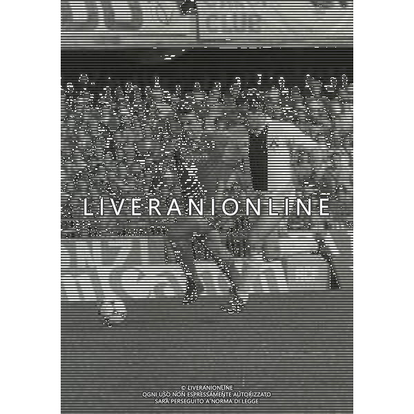 13-03-1983 VERONA-CAMPIONATO DI CALCIO SERIE A VERONA-UDINESE 0-0 NELLA FOTO DOMENICO PENZO E CESARE CATTANEO AG ALDO LIVERANI SAS