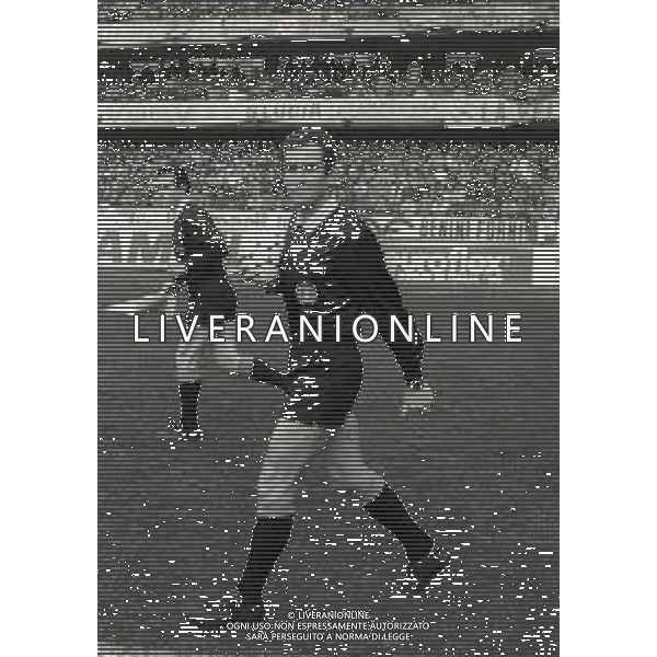 12-02-1989 VERONA CAMPIONATO DI CALCIO SERIE A VERONA-JUVENTUS 2-0 NELLA FOTO ARBITRO CARLO LONGHI AG ALDO LIVERANI SAS
