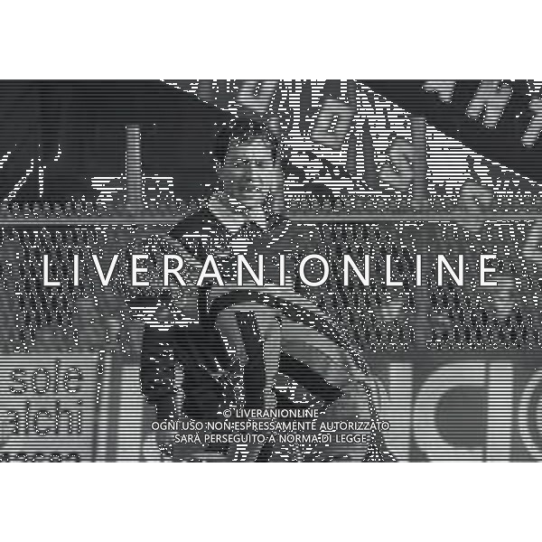 29-01-1984 BERGAMO -CAMPIONATO DI CALCIO SERIE B ATALANTA-CAGLIARI 0-0 NELLA FOTO ARBITRO GENNARO TESTA E ANDREA AGOSTINELLI AG ALDOLIVERANI SAS