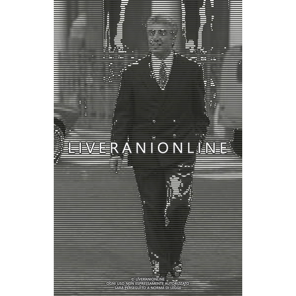 RETROSPETTIVA GINO BRAMIERI ATTORE COMICO CANTANTE NELLA FOTO GINO BRAMIERI A ROMA NELL\'ANNO 1968  AG ALDO LIVERANI SAS  