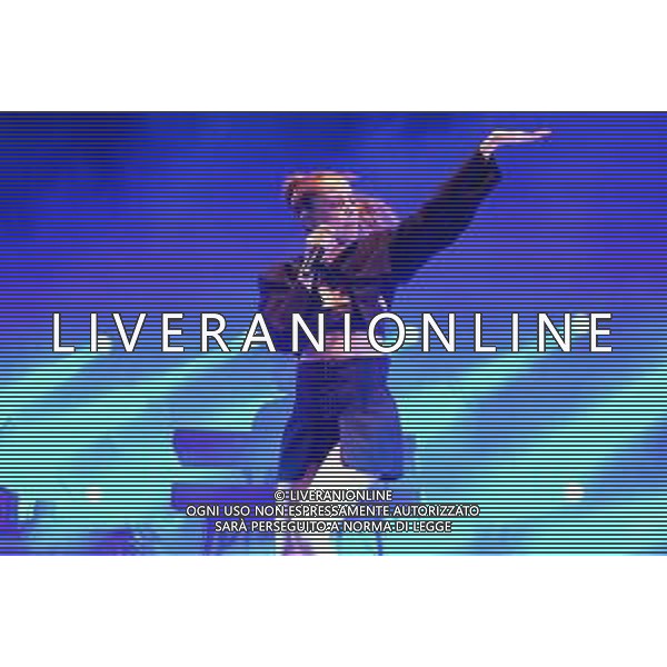 Verona, Italy. 07th September 2022. The italian singer Annalisa Scarrone as know with Annalisa pseudonym sings on stage during her live performs in Teatro Romano in Verona, for her first date of Nuda10 Club tour 2022. ©Roberto Tommasini / Agenzia Aldo Liverani