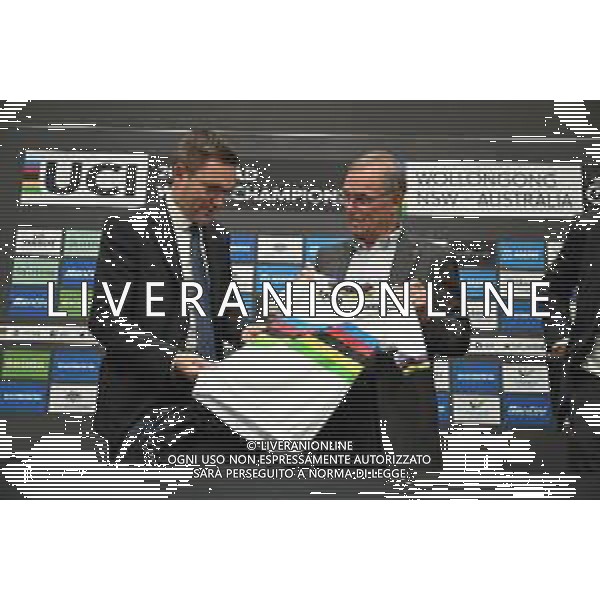 22-09-2022 Conferenza Stampa Mondiali Haute Savoie 2027; Lappartient, David; Hinault, Bernard; Wollongong; - Conferenza Stampa dell\'Uci per l\'assegnazione dei Mondiali di ciclismo del 2027 alla Francia, nella regione dell\'Alta Savoia. 22.09.2022 ©SIROTTI/AGENZIA ALDO LIVERANI SAS