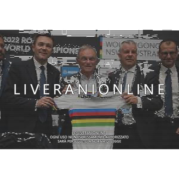 22-09-2022 Conferenza Stampa Mondiali Haute Savoie 2027; Lappartient, David; Hinault, Bernard; Wollongong; - Conferenza Stampa dell\'Uci per l\'assegnazione dei Mondiali di ciclismo del 2027 alla Francia, nella regione dell\'Alta Savoia. 22.09.2022 ©SIROTTI/AGENZIA ALDO LIVERANI SAS