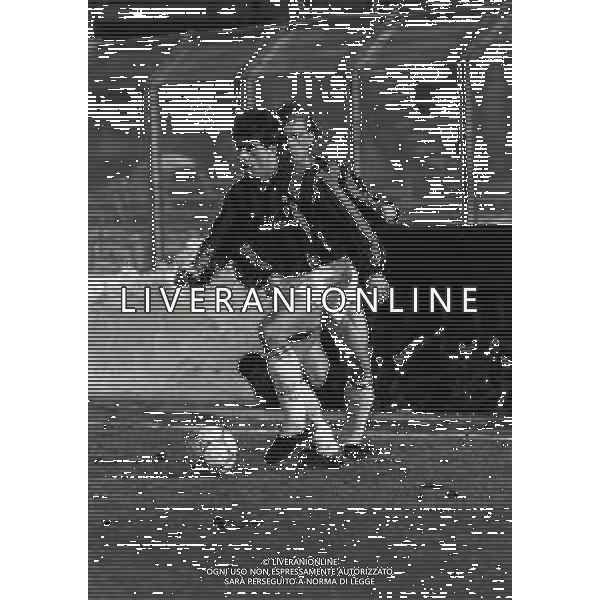 RETROSPETTIVA ALBERICO EVANI CALCIATORE NELLA FOTO ALBERICO EVANI CON LA MAGLIA DEL MILAN CALCIO NELL\'ANNO 1990-1991 AG ALDO LIVERANI SAS 