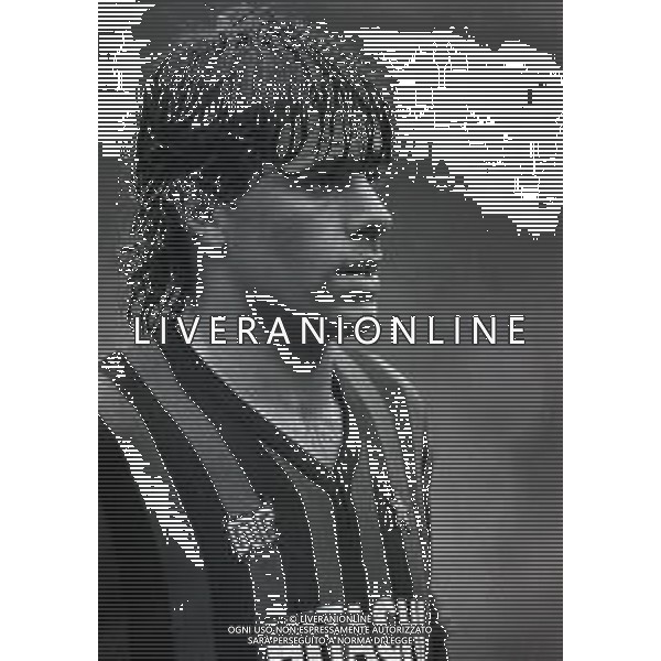 RETROSPETTIVA ALBERICO EVANI CALCIATORE NELLA FOTO ALBERICO EVANI CON LA MAGLIA DEL MILAN NELL\'ANNO 1982-1983 AG ALDO LIVERANI SAS