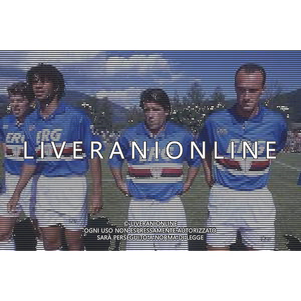 RETROSPETTIVA ALBERICO EVANI CALCIATORE 1993 NELLA FOTO ALBERICO EVANI CON LA MAGLIA DELLA SAMPDORIA CALCIO CON RUDD GULLIT E MARCO ROSSI AG ALDO LIVERANI SAS