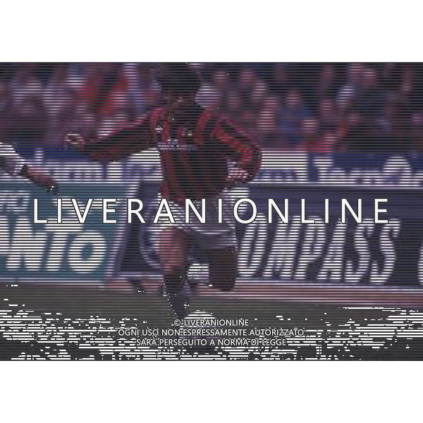 RETROSPETTIVA ALBERICO EVANI CALCIATORE NELLA FOTO ALBERICO EVANI CON LA MAGLIA DEL MILAN CALCIO AG ALDO LIVERANI SAS
