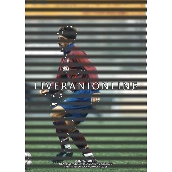 RETROSPETTIVA ALBERICO EVANI CALCIATORE NELLA FOTO ALBERICO EVANI CON LA MAGLIA DELLA REGGIANA CALCIO AG ALDO LIVERANI SAS