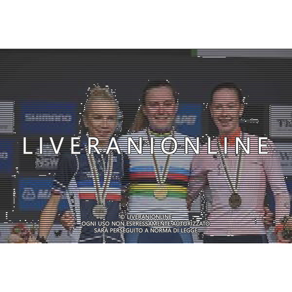 24-09-2022 World Championships Junior Women; 2022, Great Britan; 2022, France; 2022, Olanda; Backstedt, Zoe; Rayer, Eglantine; Vinke, Nienke; Wollongong; ©SIROTTI/AGENZIA ALDO LIVERANI SAS