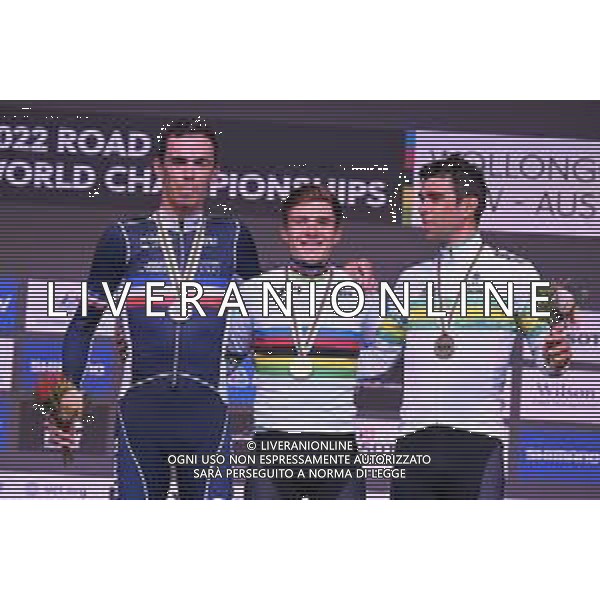 25-09-2022 World Championships Elite; 2022, Quick Step - Alpha Vinyl; 2022, Jumbo - Visma; 2022, Bikeexchange - Jayco; Evenepoel, Remco; Laporte, Christophe; Matthews, Michael; Wollongong; foto stefano sirotti-ag aldo liverani sas