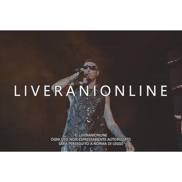 The Italian rappers Fabio Bartolo Rizzo as know with Marracash pseudonym sings on a stage for his Persone Tour at Arena di Verona in Verona, Italy, on 25 September 2022 ©Roberto Tommasini / Ag. Aldo Liverani Sas