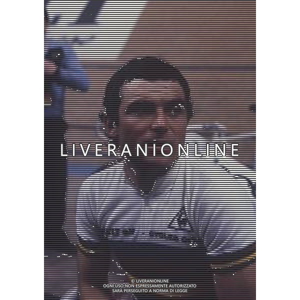 RETROSPETTIVA BERNARD HINAULT CICLISTA NELLA FOTO BERNARD HINAULT AG ALDO LIVERANI SAS