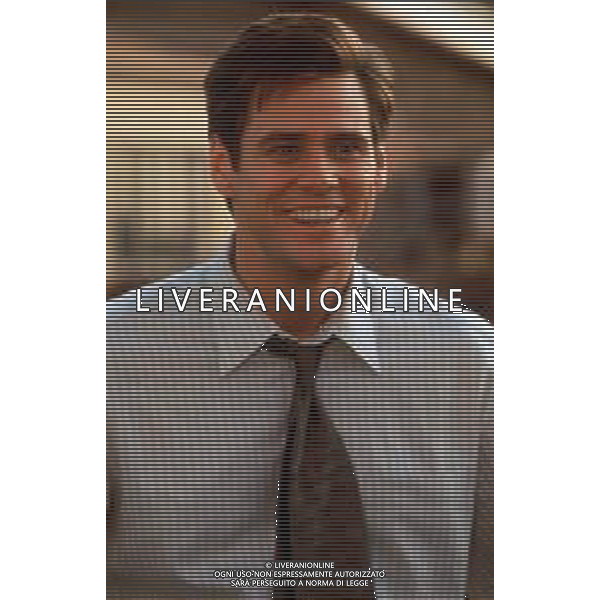 JIM CARREY ATTORE COMICO NELLA FOTO IN UNA SCENA DEL FILM \' BUGIARDO BUGIARDO \' NELL\'ANNO 1997 ARCHIVIO DFP / AGENZIA ALDO LIVERANI SAS