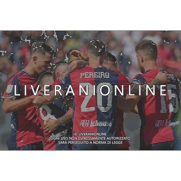 1-10-2022. Cagliari Calcio-Venezia F.C. 7° giornata serie BKT 2022/2023, stadio Unipol Domus Cagliari. Foto Salvatore Moi/Aldo Liverani s.a.s. Nella foto: Marco Mancosu Cagliari esultanza dopo il gol ©MOI/AGENZIA ALDO LIVERANI SAS
