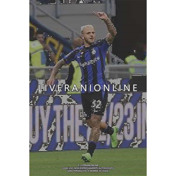 Federico Dimarco (Inter) esulta dopo il gol dell\'1 a 0 Inter vs Roma Milano 01-10-2022 Stadio Giuseppe Meazza - San Siro Campionato Serie A TIM - 8a giornata foto Roberto Garavaglia/ag. Aldo Liverani sas/AGENZIA ALDO LIVERANI SAS