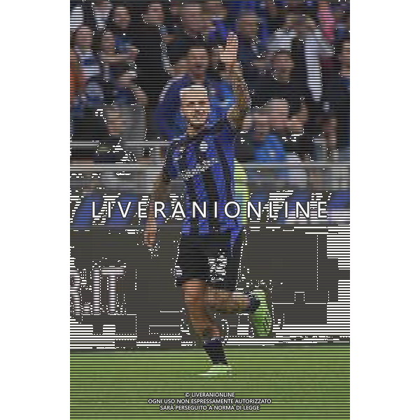 Federico Dimarco (Inter) esulta dopo il gol dell\'1 a 0 Inter vs Roma Milano 01-10-2022 Stadio Giuseppe Meazza - San Siro Campionato Serie A TIM - 8a giornata foto Roberto Garavaglia/ag. Aldo Liverani sas/AGENZIA ALDO LIVERANI SAS