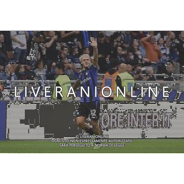 Federico Dimarco (Inter) esulta dopo il gol dell\'1 a 0 Inter vs Roma Milano 01-10-2022 Stadio Giuseppe Meazza - San Siro Campionato Serie A TIM - 8a giornata foto Roberto Garavaglia/ag. Aldo Liverani sas/AGENZIA ALDO LIVERANI SAS