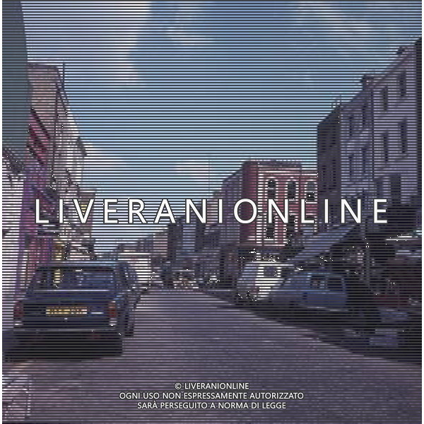 1970 LONDRA QUARTIERE PORTOBELLO FOTO CARLO LORENZINI-AG ALDO LIVERANI SAS  