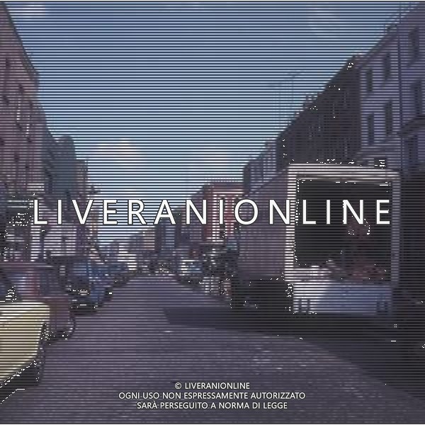 1970 LONDRA QUARTIERE PORTOBELLO FOTO CARLO LORENZINI-AG ALDO LIVERANI SAS  
