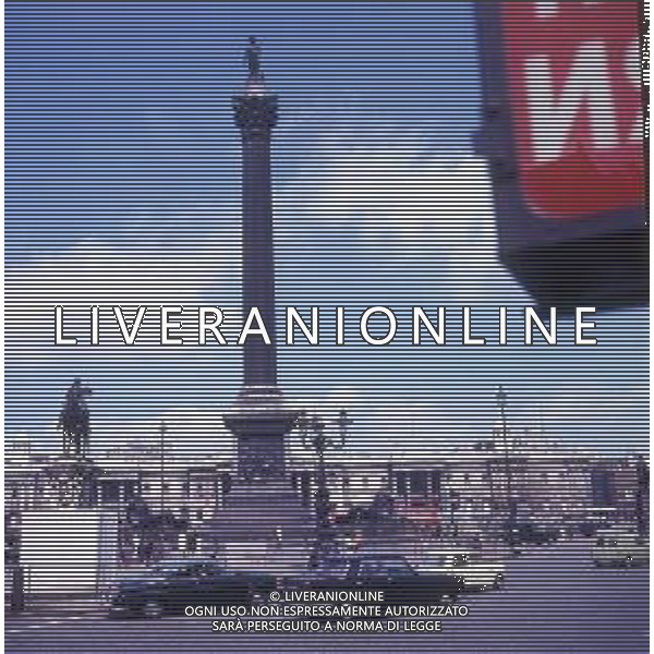 1970 LONDRA TRAFALGAR SQUARE FOTO CARLO LORENZINI-AG ALDO LIVERANI SAS