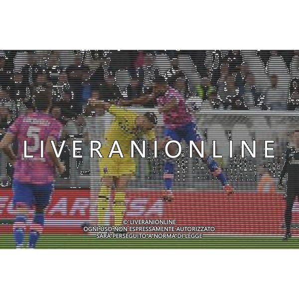 Torino 02.10.2022 Allianz Stadium ©Manuela Viganti/Agenzia Aldo Liverani Juventus vs Bologna Campionato Calcio Serie A TIM 2022/2023 8a giornata Nella foto: gleison bremer e marko arnautovic /AGENZIA ALDO LIVERANI SAS