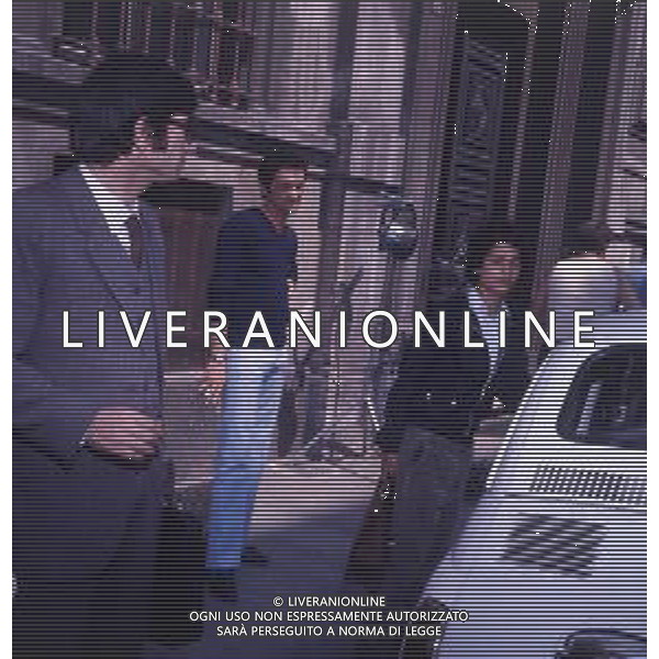 RETROSPETTIVA NICOLA DI BARI CANTANTE NELLA FOTO NICOLA DI BARI SUL SET DEL FILM“ TORINO NERA“ NELL\'ANNO 1972 AG ALDO LIVERANI SAS