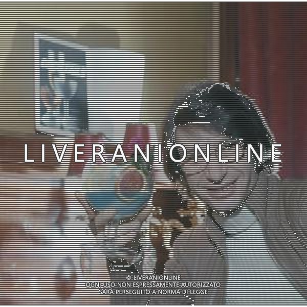 RETROSPETTIVA NICOLA DI BARI CANTANTE NELLA FOTO NICOLA DI BARI ANNI 70 AG ALDO LIVERANI SAS