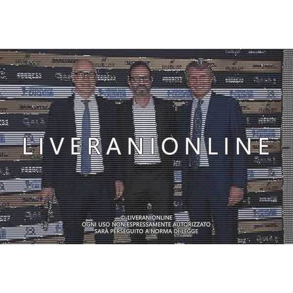 TVRG Photocall conferenza stampa Gala\' Calcio nella foto da SX Gianni Grazioli direttore generale AIC Associazione Italiana Calciatori, Umberto Calcagno presidente AIC Associazione Italiana Calciatori e Alessandro Spada presidente Assolombarda Milano 03-10-2022 Photocall in occasione della conferenza stampa di presentazione del Gala\' del Calcio foto Roberto Garavaglia/ag. Aldo Liverani sas/AGENZIA ALDO LIVERANI SAS