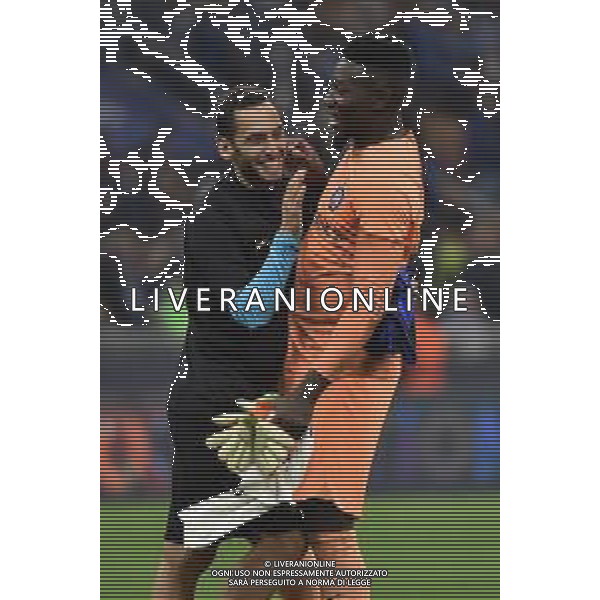 Hakan Calhanoglu (Inter) e Andre\' Onana (Inter) esultanza finale Inter vs Barcellona Milano 04-10-2022 Stadio Giuseppe Meazza - San Siro UEFA Champions League fase a gironi gruppo C - 3a giornata foto Roberto Garavaglia/ag. Aldo Liverani sas /AGENZIA ALDO LIVERANI SAS