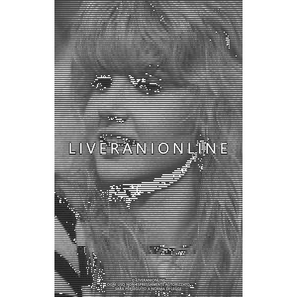 RETROSPETTIVA LORELLA CUCCARINI CONDUTTRICE TELEVISIVA -CANTANTE E BALLERINA NELLA FOTO LORELLA CUCCARINI NELL\'ANNO 1988 AG ALDO LIVERANI SAS