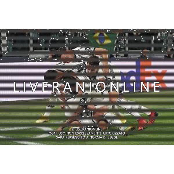 Torino 05.10.2022 Stadio Allianz Stadium ©Manuela Viganti/Agenzia Aldo Liverani Juventus vs Maccabi Haifa Champions League 2022/2023 Gruppo H Giornata 3 di 6 Nella foto: esultanza juventus dopo il gol adrien rabiot ©/AGENZIA ALDO LIVERANI SAS