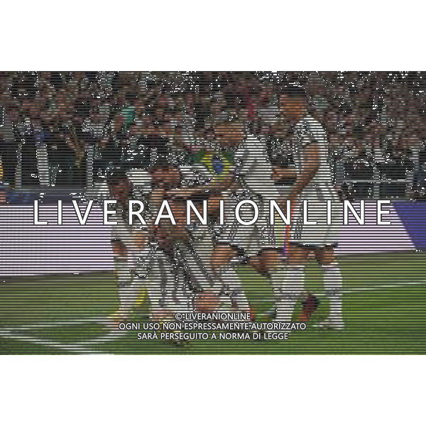 Torino 05.10.2022 Stadio Allianz Stadium ©Manuela Viganti/Agenzia Aldo Liverani Juventus vs Maccabi Haifa Champions League 2022/2023 Gruppo H Giornata 3 di 6 Nella foto: esultanza juventus dopo il gol di adrien rabiot ©/AGENZIA ALDO LIVERANI SAS