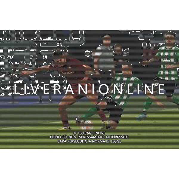 Roma vs Real Betis 3 Giornata Europa League - Stadio Olimpico - Roma 06-10-2022 nella foto Dybala e Guardado ©Federico Gaetano/AGENZIA ALDO LIVERANI SAS