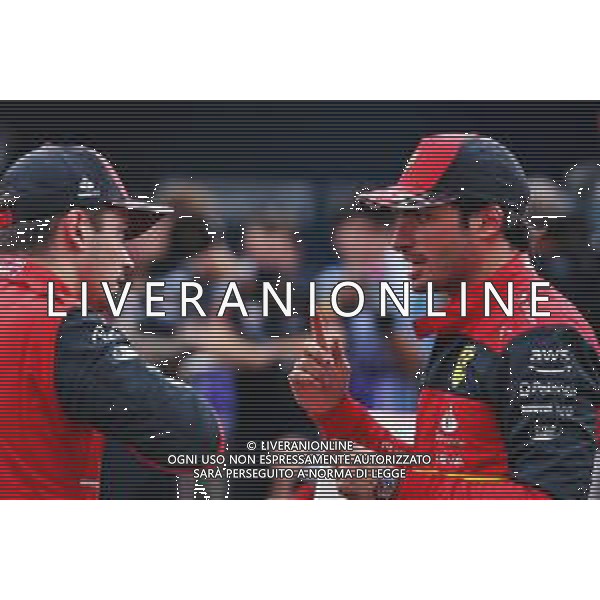 (L to R): Charles Leclerc (MON) Ferrari and team mate Carlos Sainz Jr (ESP) Ferrari in qualifying parc ferme. 08.10.2022. Formula 1 World Championship, Rd 18, Japanese Grand Prix, Suzuka, Japan, Qualifying Day. - www.xpbimages.com, EMail: requests@xpbimages.com © Copyright: Coates / XPB Images/AGENZIA ALDO LIVERANI SAS - ITALY ONLY EDITORIAL USE ONLY