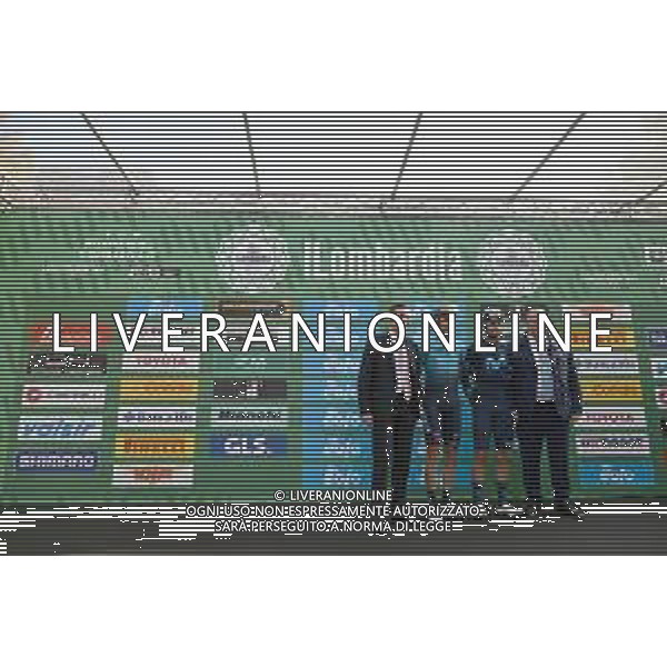 08-10-2022 Giro Di Lombardia; 2022, Movistar; 2022, Astana - Qazaqstan; Valverde, Alejandro; Nibali, Vincenzo; Lappartient, David; Della Casa, Enrico; Bergamo; ©SIROTTI/AGENZIA ALDO LIVERANI SAS