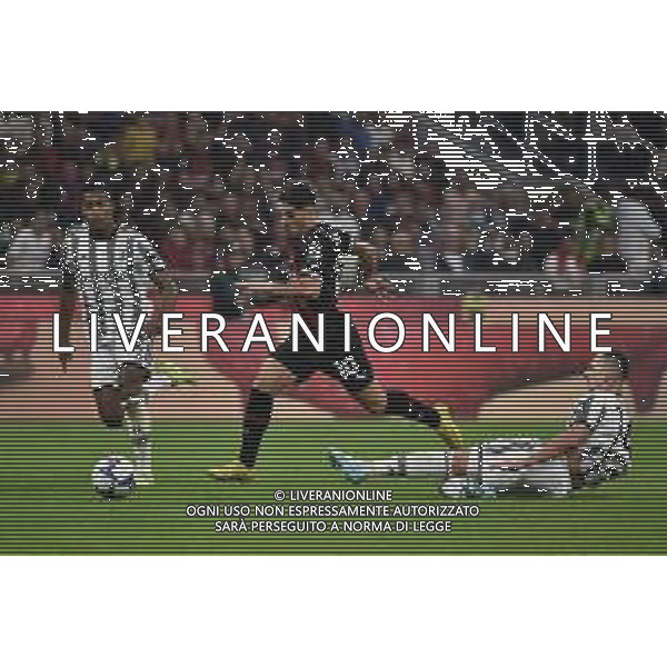 Brahim Diaz (Milan) salta Arkadiusz Krystian Milik (Juventus) e Alex Sandro (Juventus) e va segnare il gol del 2 a 0 Milan vs Juventus Milano 08-10-2022 Stadio Giuseppe Meazza - San Siro Campionato Serie A TIM - 9a giornata foto Roberto Garavaglia/ag. Aldo Liverani sas/AGENZIA ALDO LIVERANI SAS