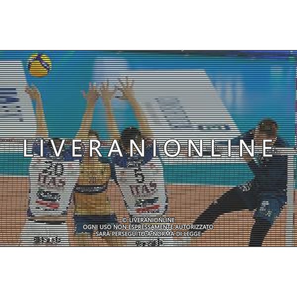 Attack on diagonal line by Rok Mozic - WithU Verona during the match between WithU Verona and ITAS Trentino valid for a second day of the Superlega Italian volley men championship on October 8, 2022 at Pala AGSM-AIM in Verona, Italy FOTO ROBERTO TOMMASINI-AG ALDO LIVERANI SAS