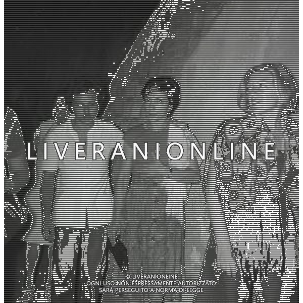 RETROSPETTIVA SALVATORE SAMPERI REGISTA NELLA FOTO SALVATORE SAMPERI A TAORMINA NELL\'ANNO 1974 AG ALDO LIVERANI SAS