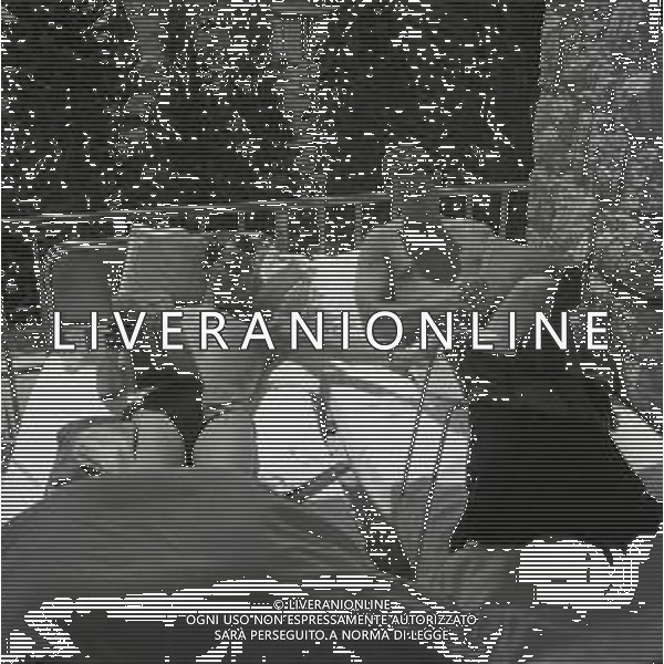 RETROSPETTIVA DE DORIGO MARCELLO FONDISTA NELLA FOTO MARCELLODE DORIGO A CORTINA D\'AMPEZZO IN CONVALESCENZA DOPO L\'INFORTUNIO NELL\'ANNO 1965 AG ALDO LIVERANI SAS